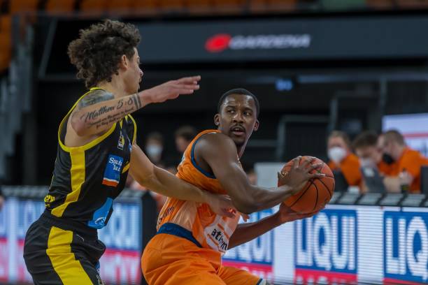 最终奠定胜 最终奠定胜