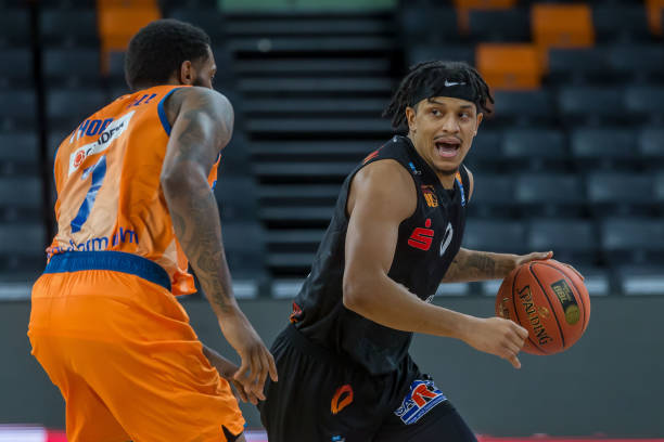 队在赛场之 队在赛场之