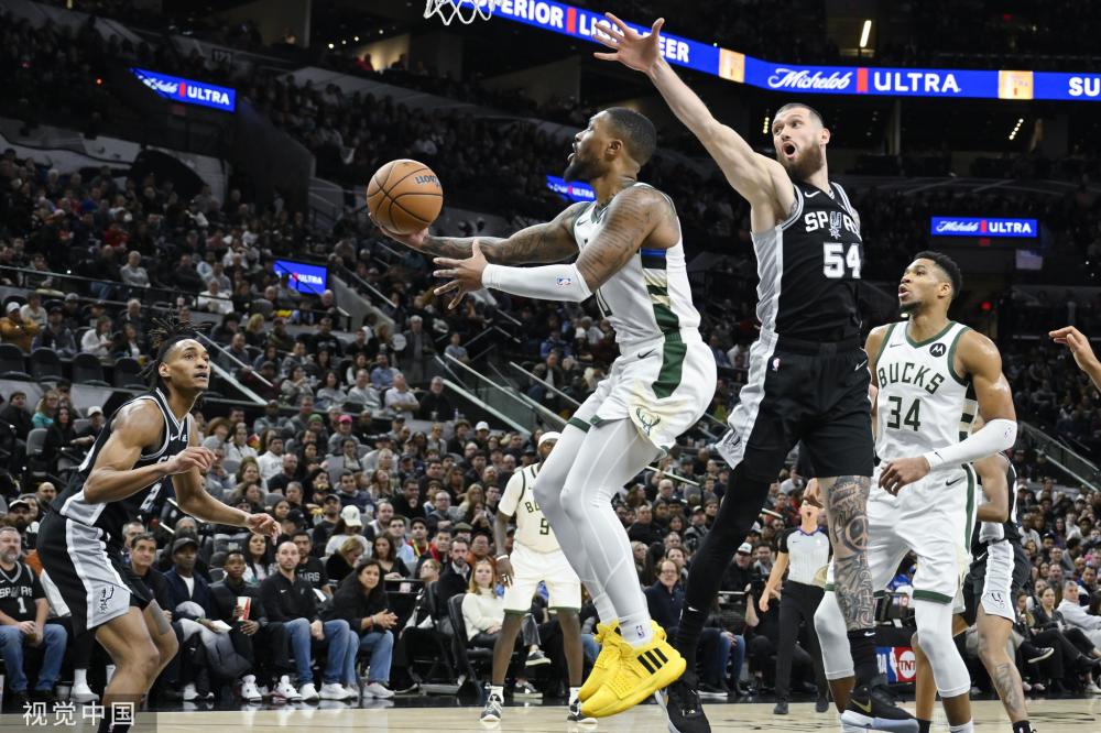 再以小步快 再以小步快